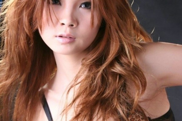 “武汉汉服雅集，古韵茶香共品时光”